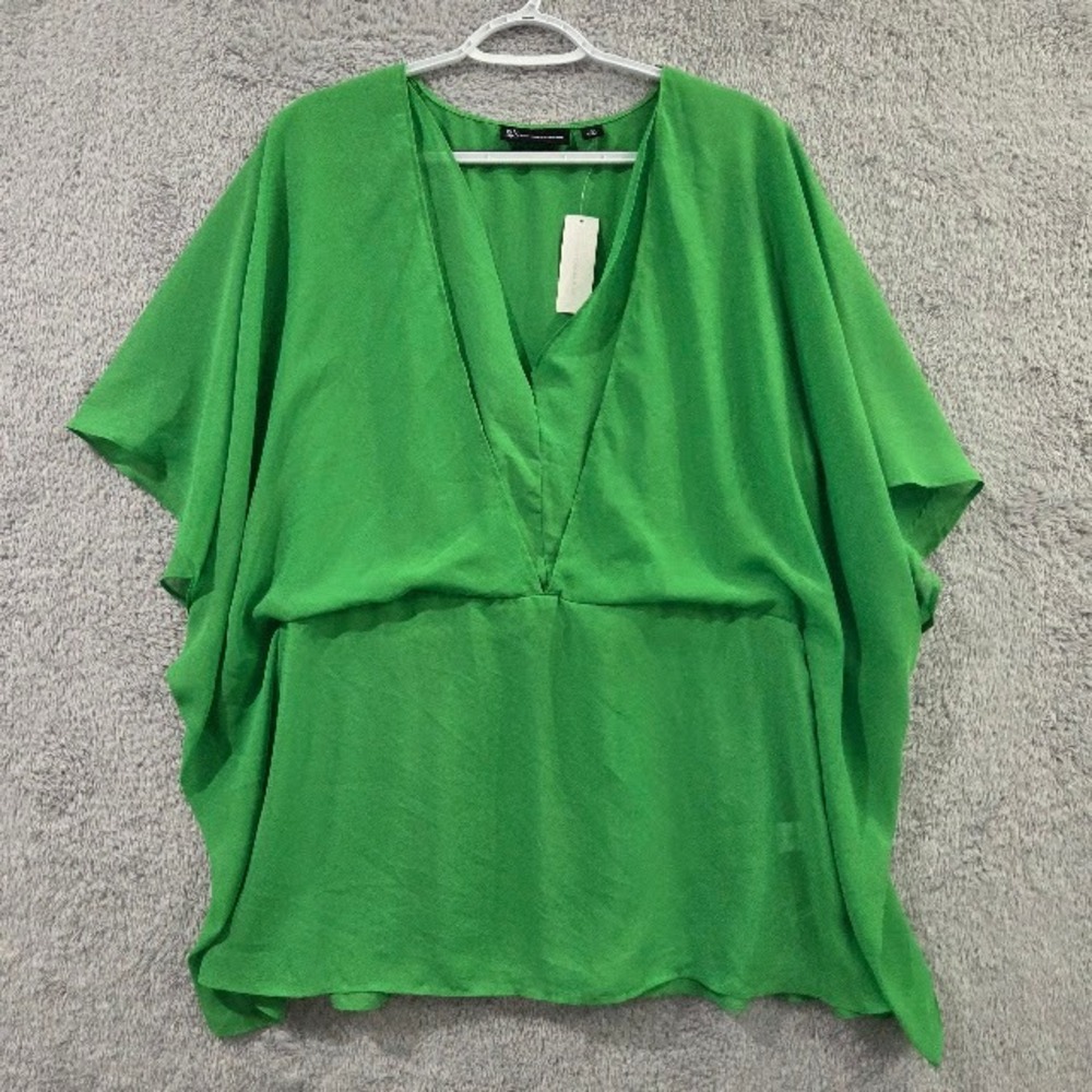 New York & Co Women's Top Size XXL Kelly Green Flowy Kaftan Poncho Blouse NWT